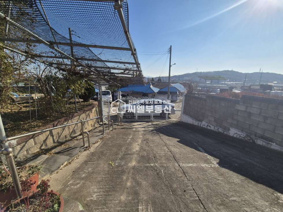 충남 아산시 둔포면 신항리 1동 토지 123평(406㎡), 연면적 32평(107.28㎡) 매매 매물번호 12373 사진 4
