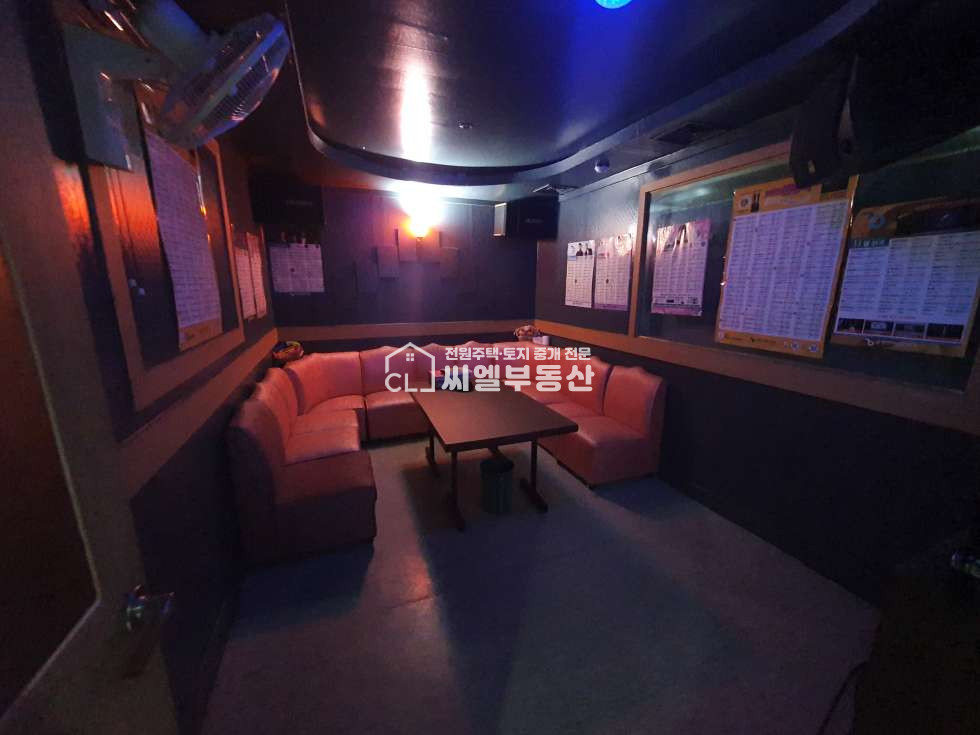 충남 천안서북구 성정동 노래방, 40평(132.㎡) 월세 매물번호 12067 사진 2