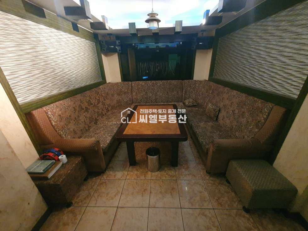 충남 천안서북구 두정동 노래방, 65평(214㎡) 월세 매물번호 11027 사진 3
