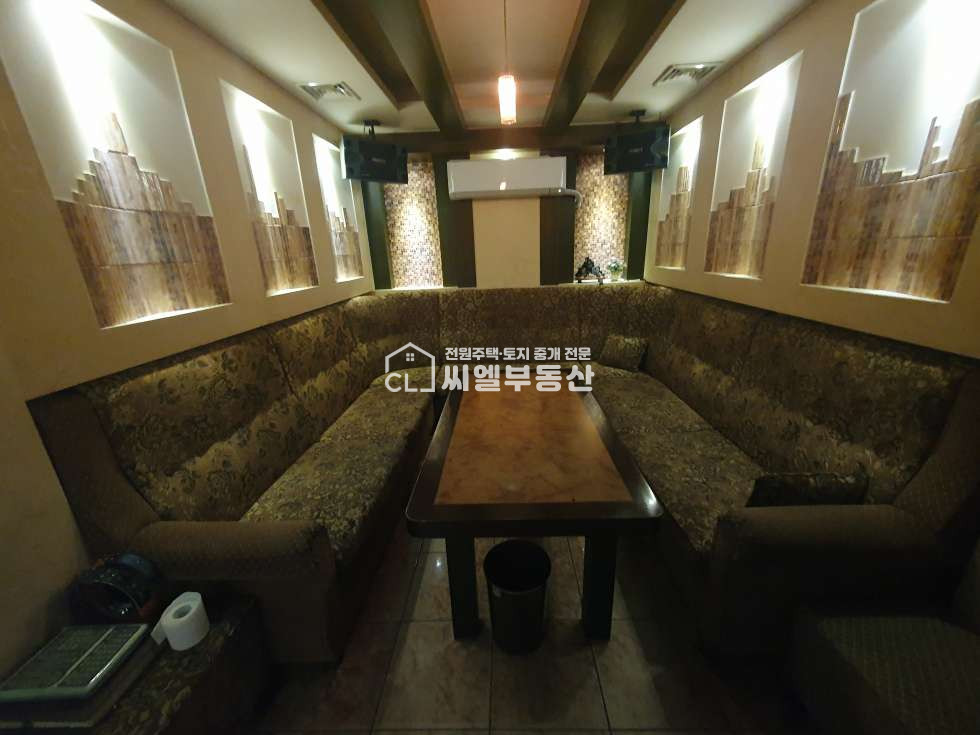 충남 천안서북구 두정동 노래방, 65평(214㎡) 월세 매물번호 11027 사진 4
