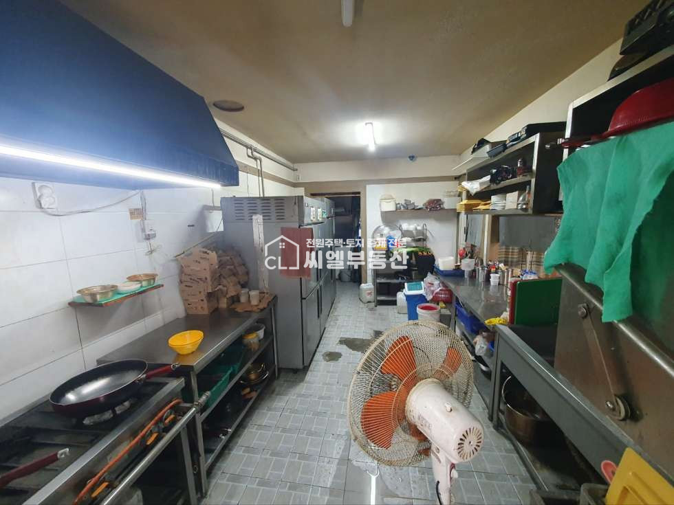 충남 천안서북구 두정동 1동 치킨집, 30평(99㎡) 월세 매물번호 10890 사진 4
