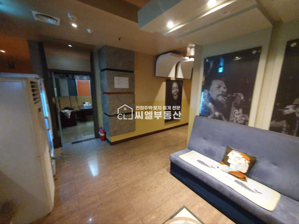 충남 천안서북구 두정동 노래방, 108평(357㎡) 월세 매물번호 10870 사진 1