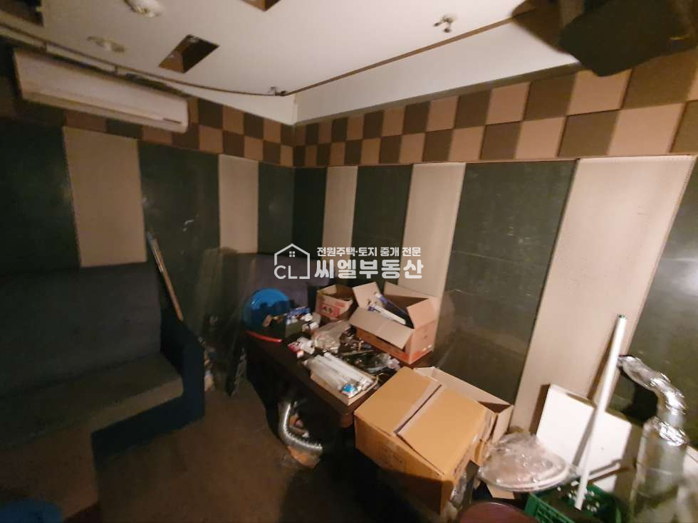 충남 천안서북구 두정동 노래방, 108평(357㎡) 월세 매물번호 10870 사진 3