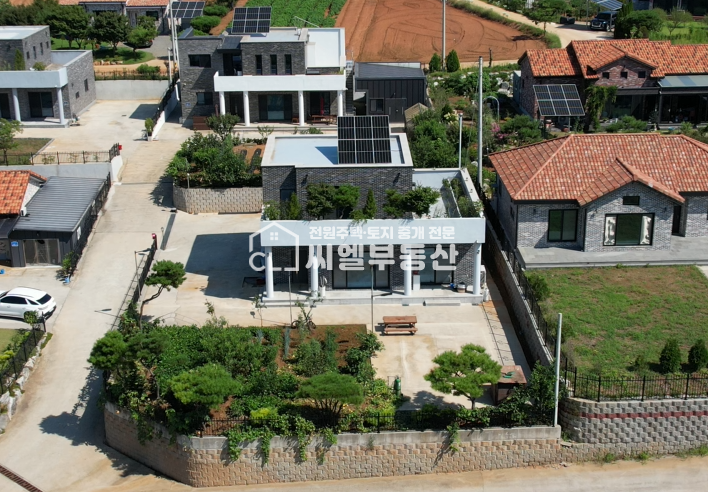 충남 태안군 근흥면 마금리 1동 토지 217평(718㎡), 연면적 47평(155㎡) 매매 매물번호 12575 사진 1