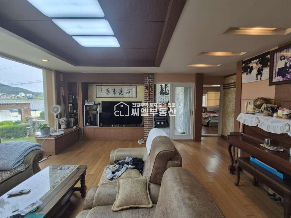 충남 아산시 음봉면 쌍룡리 토지 772평(2,554㎡), 연면적 48평(158.99㎡) 매매 매물번호 12526 사진 16