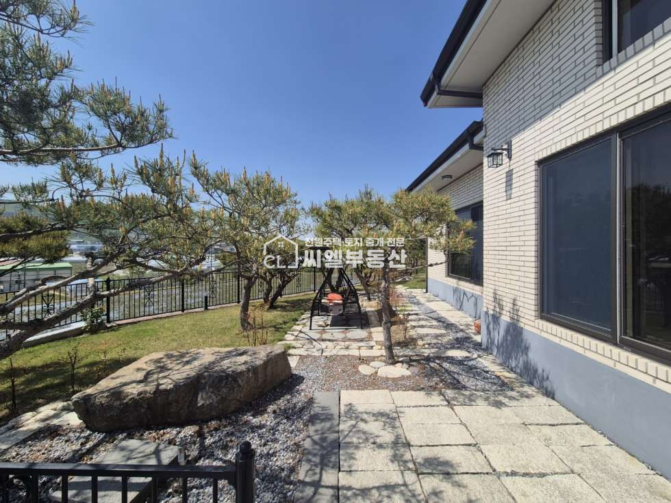 충남 아산시 영인면 창용리 주1동 토지 261평(864㎡), 연면적 69평(227.92㎡ ) 매매 매물번호 12510 사진 6