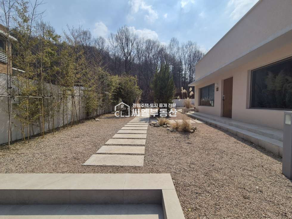 충남 아산시 송악면 동화리 토지 165평(547㎡) 연면적 24평(80.55㎡) 매매 매물번호 12458 사진 2